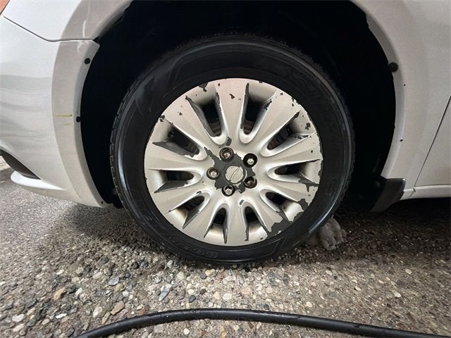 2012 Chrysler 200 LX