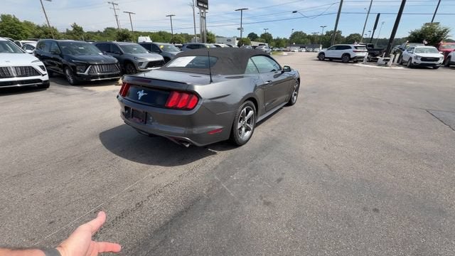 2015 Ford Mustang V6