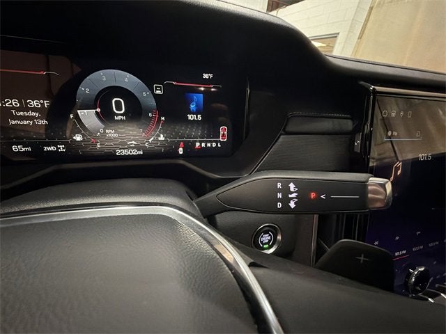 2024 GMC Acadia Elevation