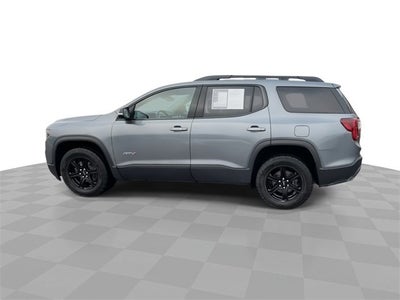 2022 GMC Acadia AT4