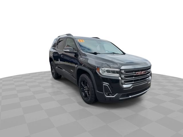 2023 GMC Acadia AT4