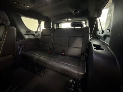 2022 GMC Yukon XL SLT