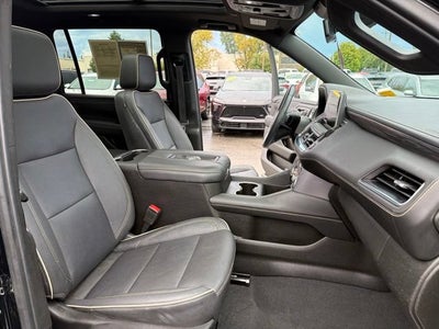 2023 GMC Yukon XL SLT