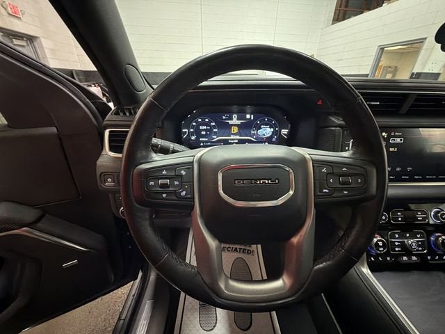 2022 GMC Yukon XL Denali