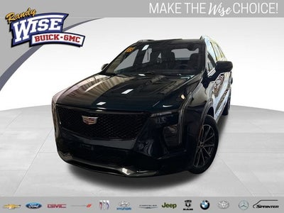2025 Cadillac XT4 Sport