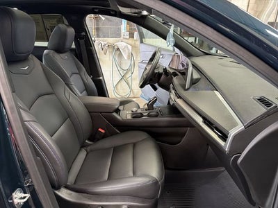 2025 Cadillac XT4 Sport