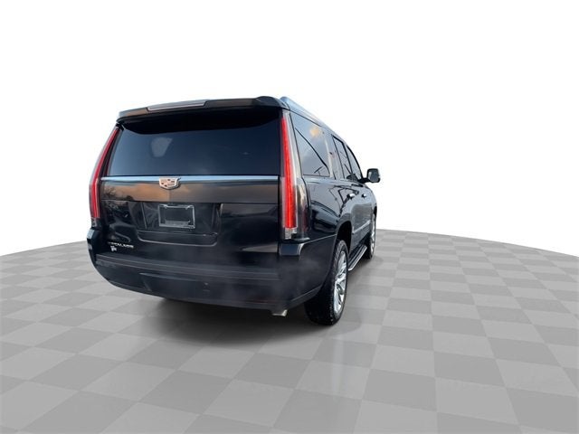 2018 Cadillac Escalade Luxury