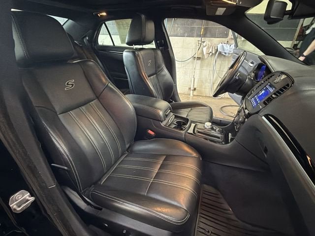 2018 Chrysler 300 300S AWD