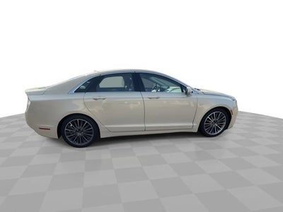 2016 Lincoln MKZ Base