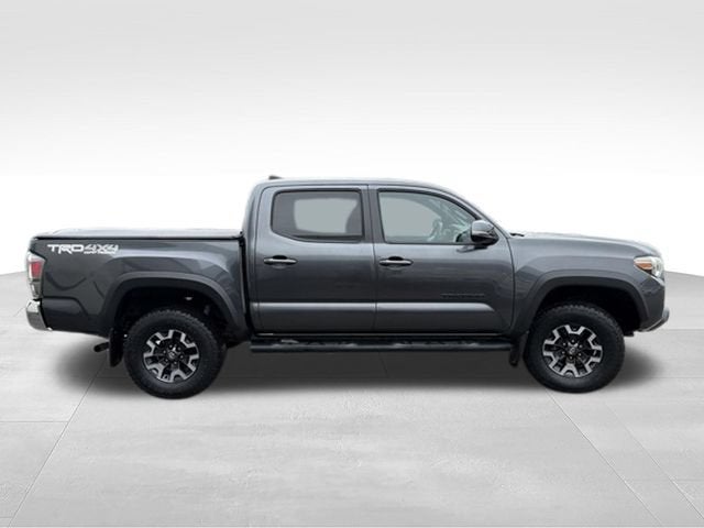 2022 Toyota Tacoma 4WD SR