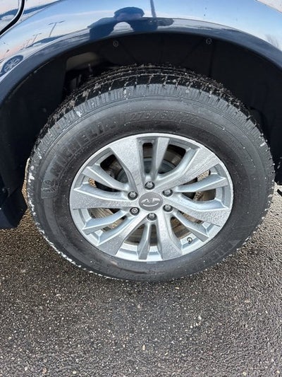 2017 INFINITI QX80 Base