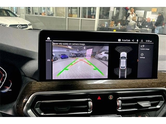 2023 BMW X4 xDrive30i