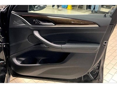 2023 BMW X4 xDrive30i