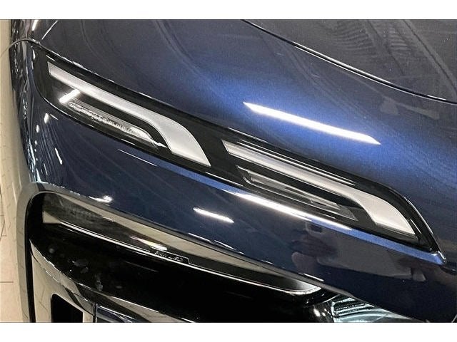 2025 BMW 7 Series 760i xDrive M Sport Professional