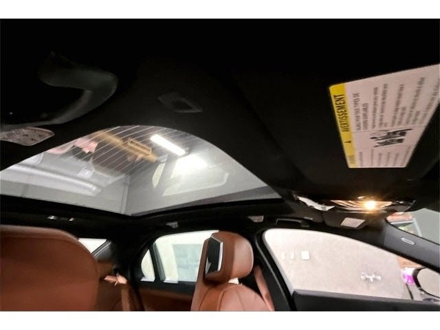 2025 BMW 7 Series 760i xDrive M Sport Professional