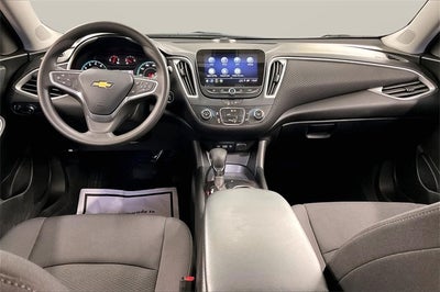 2022 Chevrolet Malibu LS 1FL
