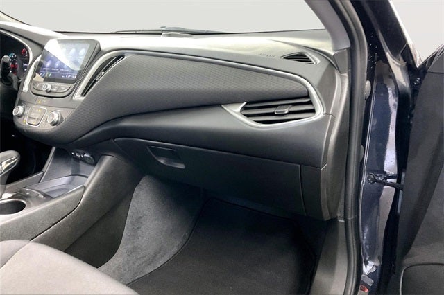 2022 Chevrolet Malibu LS 1FL