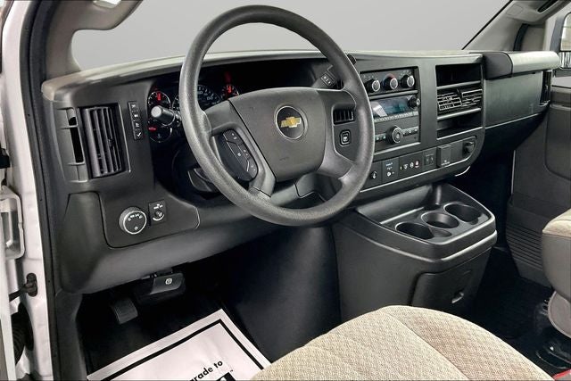 2023 Chevrolet Express 3500 LT Passenger