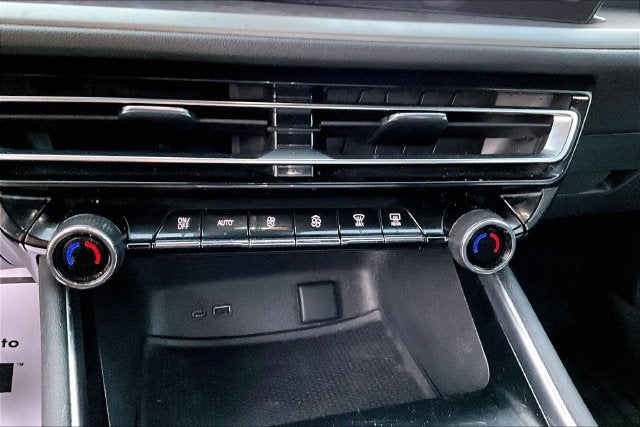 2024 Chevrolet Traverse LS