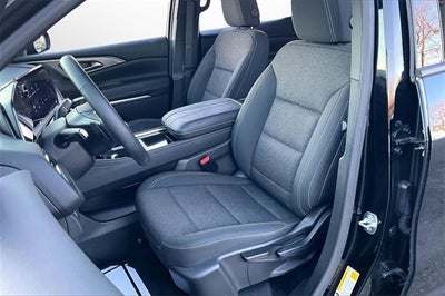 2024 Chevrolet Traverse LS