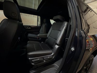 2022 Chevrolet Suburban RST