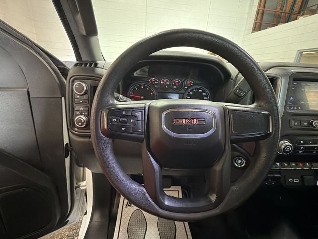 2024 GMC Sierra 2500HD Pro