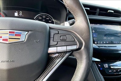 2021 Cadillac XT6 Sport