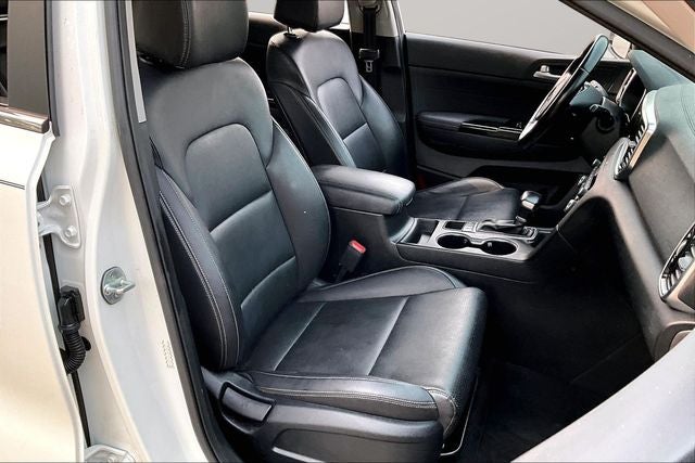 2022 Kia Sportage EX