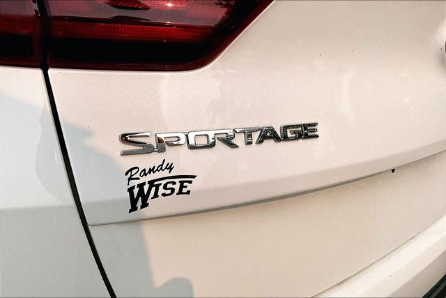2022 Kia Sportage EX