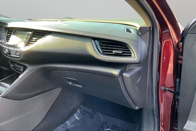2019 Buick Regal TourX Essence