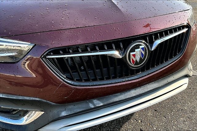 2019 Buick Regal TourX Essence