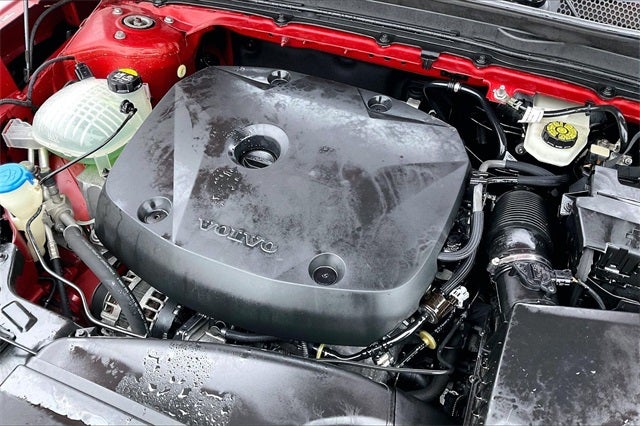 2021 Volvo XC40 Momentum