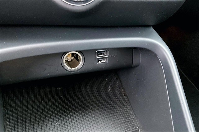 2021 Volvo XC40 Momentum