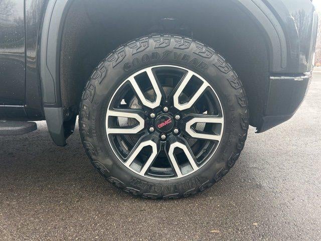 2022 GMC Sierra Limited AT4