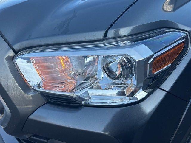 2022 Toyota TACOMA SR5 SR5 V6