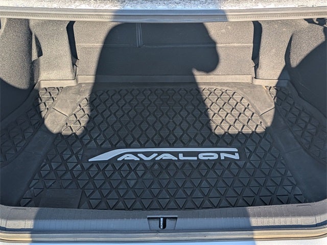 2019 Toyota AVALON HYBRID XLE Plus