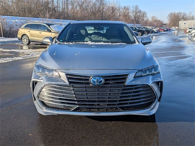 2019 Toyota AVALON HYBRID XLE Plus