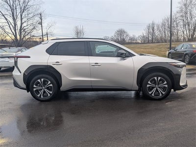 2024 Toyota bZ4X XLE