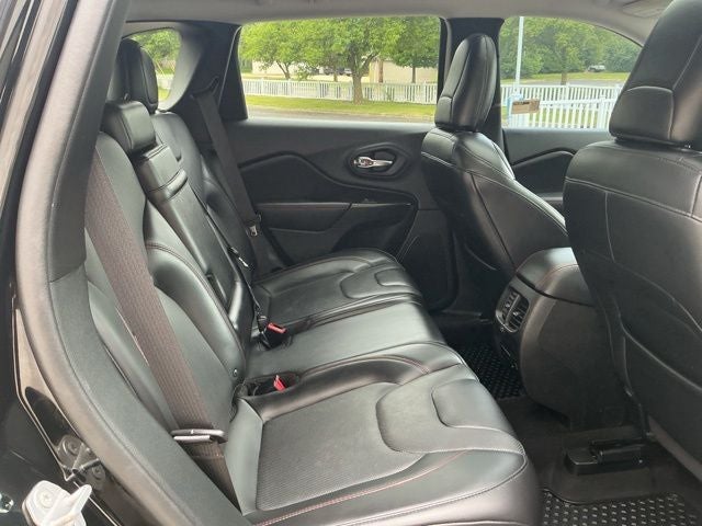 2019 Jeep Cherokee Trailhawk