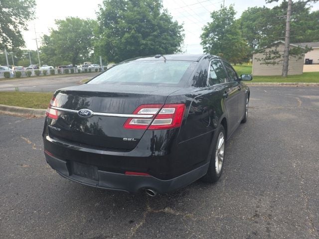 2013 Ford Taurus SEL
