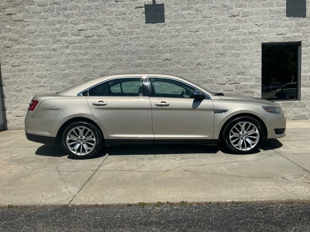2018 Ford Taurus Limited