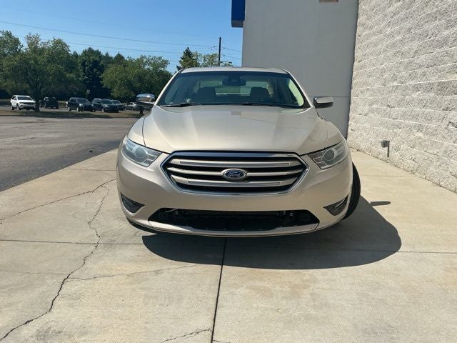 2018 Ford Taurus Limited