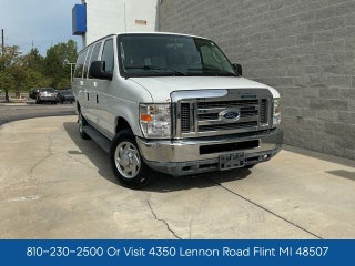 2010 Ford E-350SD XLT