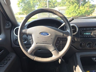2003 Ford Expedition XLT