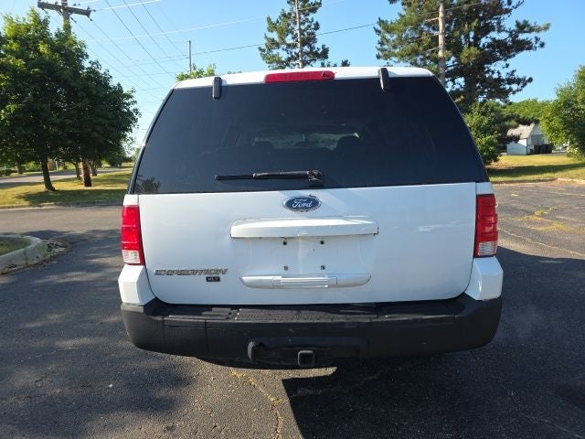 2003 Ford Expedition XLT