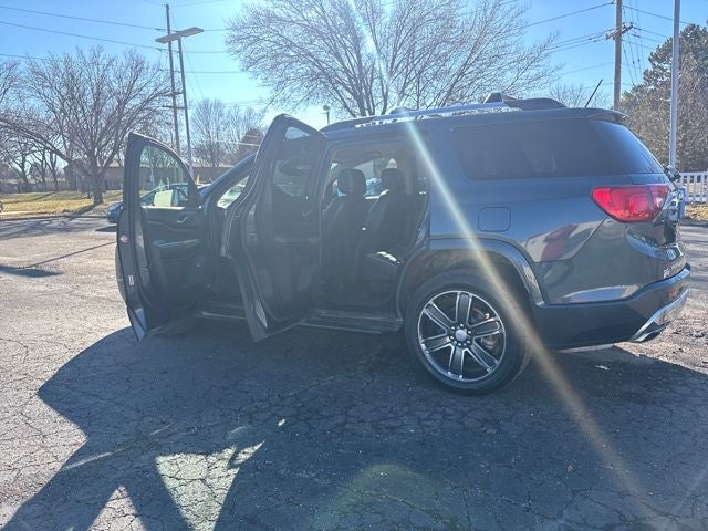2019 GMC Acadia Denali