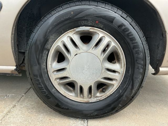 2000 Chevrolet Venture LS Extended