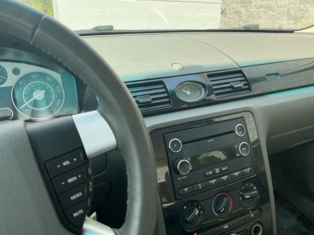 2008 Mercury Sable Base