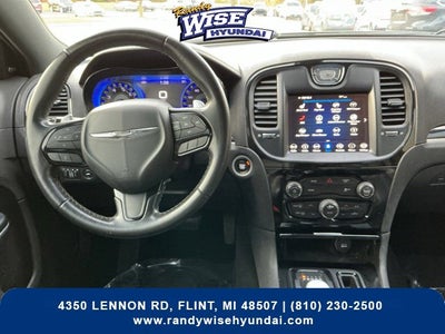 2019 Chrysler 300 S