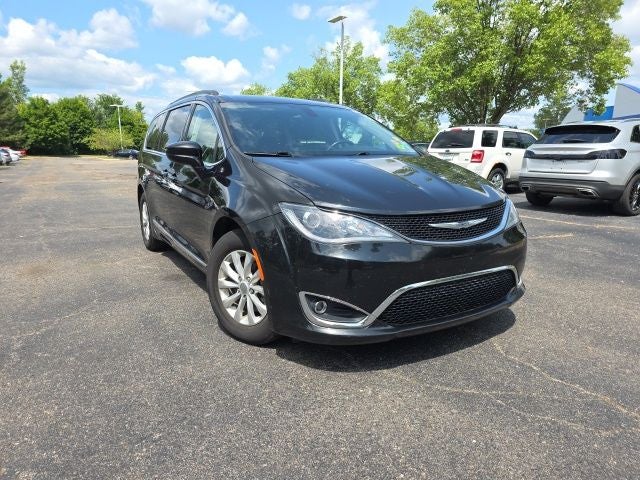 2017 Chrysler Pacifica Touring L